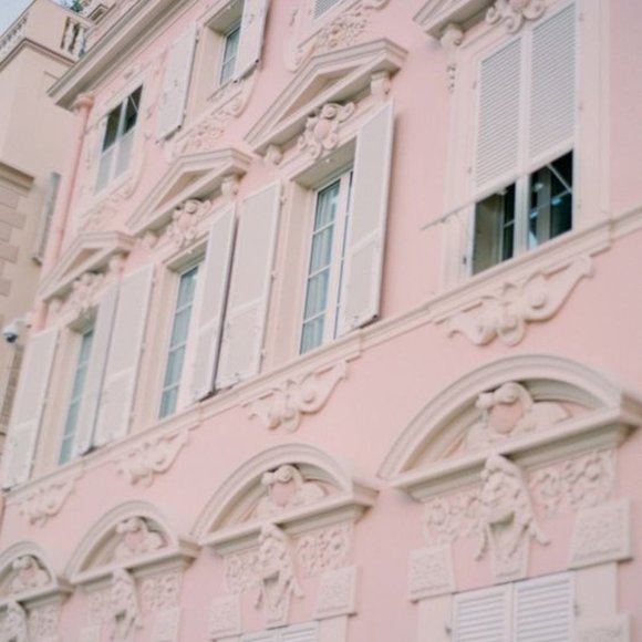 About Blush & Suede Boutique - Picture 7 of 8